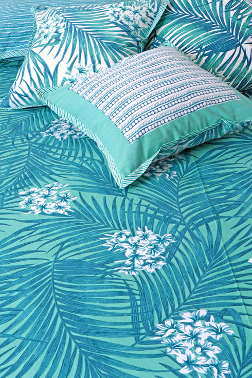 20s Cotton Cushion Cover In Foliage Print